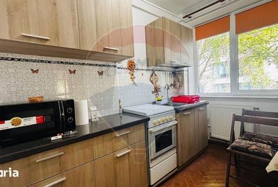 Apartament cu 2 camere decomandat, mobilat în Sud - 4