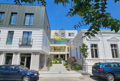 Apartament cu 3 camere decomandat în Unirii