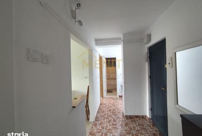 Apartament cu 2 camere decomandat în Poiana - 18