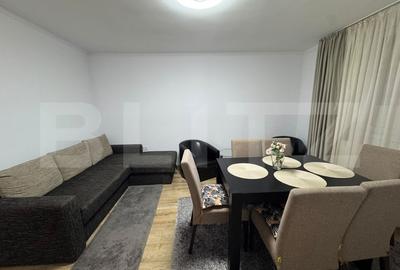 Apartament cu 3 camere semidecomandat, mobilat în Semicentral