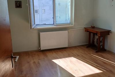Apartament cu 2 camere decomandat în Crângași - 6
