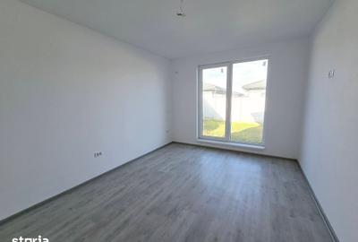 Casă cu 3 camere cu Teren 375 Mp în Berceni