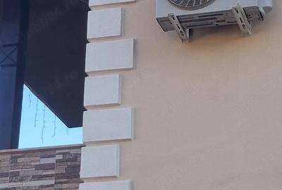 Casă cu 3 camere cu Teren 200 Mp în Central