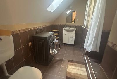Apartament cu 3 camere decomandat în Berceni - 20