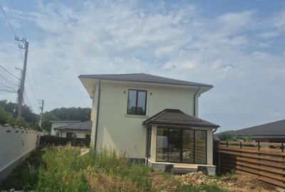Casă individuală cu 5 camere cu Canalizare în Corbeanca - 1