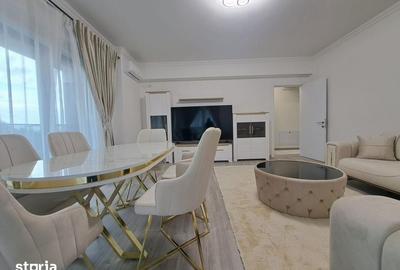 Apartament cu 3 camere decomandat în Energia