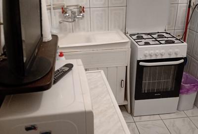 Apartament cu 2 camere semidecomandat în Panduri