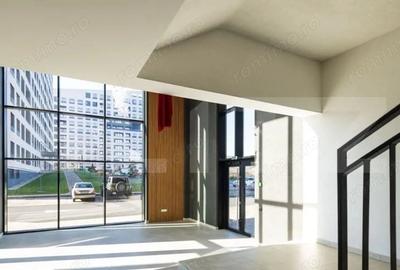 Apartament cu 3 camere decomandat în Tudor