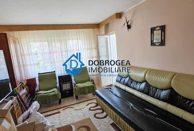 Apartament cu 2 camere decomandat, mobilat în E3