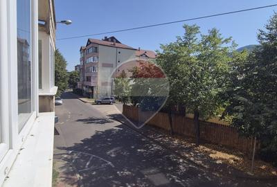 Garsonieră în Central