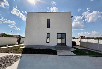 Casă cu Teren 340 Mp în Central - 4