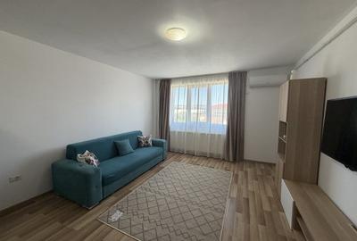 Apartament cu 2 camere decomandat, mobilat în Central