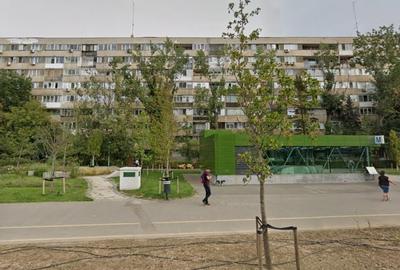 Apartament cu 3 camere semidecomandat în Drumul Taberei