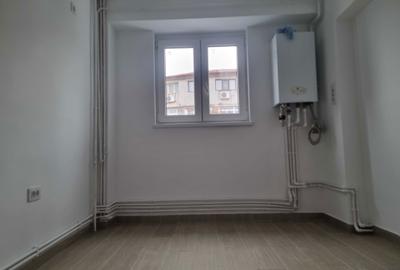 Apartament cu 3 camere decomandat în Exterior Vest - 6