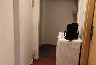 Apartament cu 2 camere nedecomandat în Central