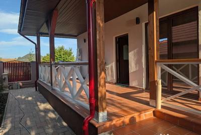 Casă cu 3 camere cu Teren 400 Mp în Central
