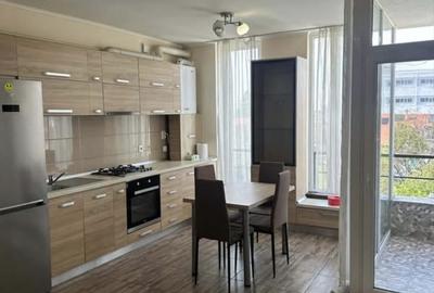 Apartament cu 2 camere decomandat, mobilat în Central - 4