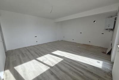 Apartament cu 3 camere decomandat în Mazepa 2 - 1