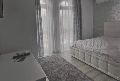 Casă cu 5 camere cu Teren 405 Mp în Central - 2