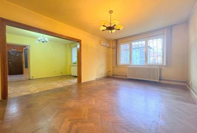 Apartament cu 3 camere semidecomandat în Ultracentral