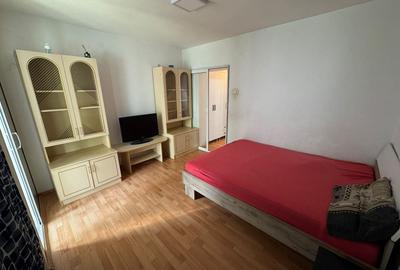 Apartament cu 2 camere semidecomandat în Podgoria - 1