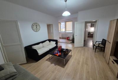 Apartament cu 2 camere semidecomandat în Cișmigiu