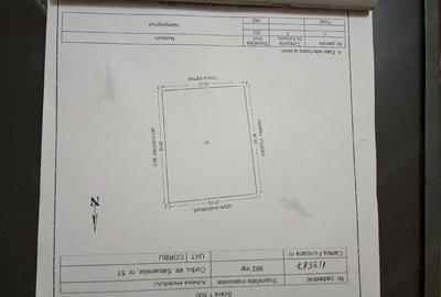 Teren de 960 mp, în Corbu