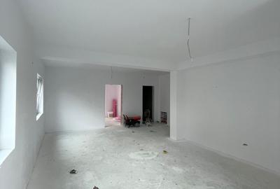 Duplex cu 4 camere cu Canalizare în Moșnița Nouă - 2