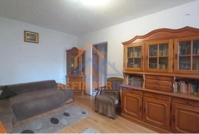 Apartament cu 4 camere semidecomandat în Brâncoveanu