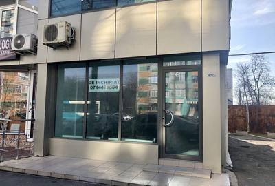 Spațiu comercial, de 55 mp, în Central