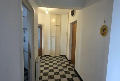 Garsonieră decomandată în Mărăști