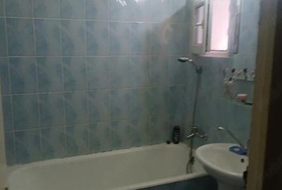 Apartament cu 3 camere decomandat în Central - 9