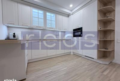 Apartament cu 3 camere în Ștefăneștii de Jos
