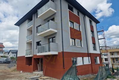 Apartament cu 3 camere decomandat în Smeura - 2