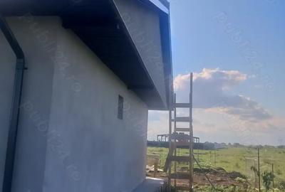 Casă cu 3 camere cu Teren 560 Mp în Frumușani - 5
