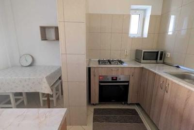 Casă cu 3 camere decomandat cu Teren 100 Mp în Bălcescu