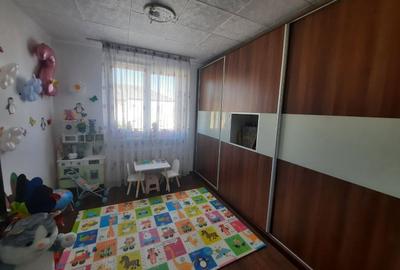 Apartament cu 3 camere decomandat în Mărăței - 4