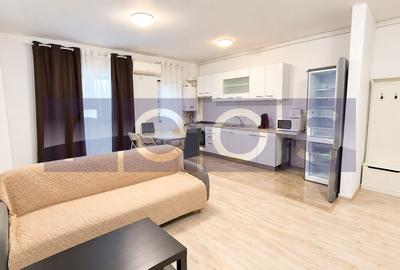 Apartament cu 2 camere decomandat, mobilat în Central