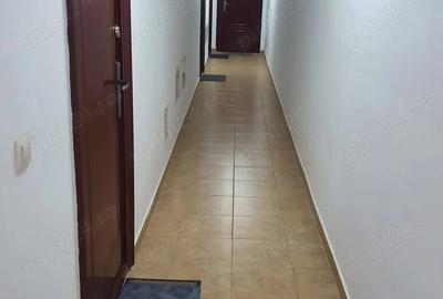 Garsonieră semidecomandată în 7 Noiembrie - 2