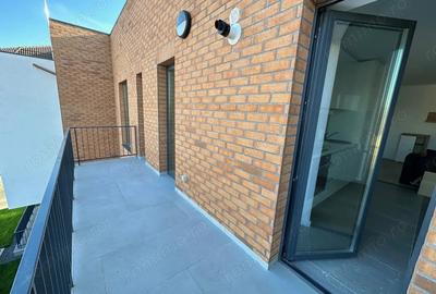 Apartament cu 3 camere decomandat în Braytim