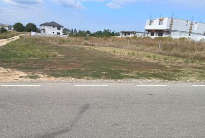 Teren Construcții intravilan de 487 mp, în Preajba
