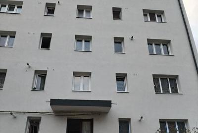 Apartament cu 2 camere decomandat în Central - 2
