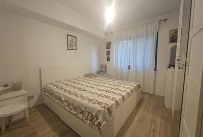 Apartament cu 3 camere decomandat, mobilat în Decebal