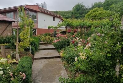 Casă cu 4 camere în Esechioi - 3