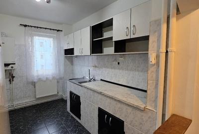 Apartament cu 3 camere semidecomandat în Exterior Vest - 9