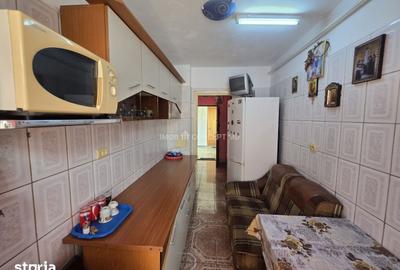 Apartament cu 2 camere decomandat în Vest - 17