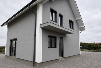 Casă cu 3 camere în Central - 7
