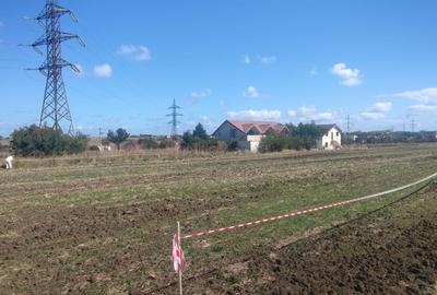 Teren Construcții intravilan de 500 mp, în Vest - 3