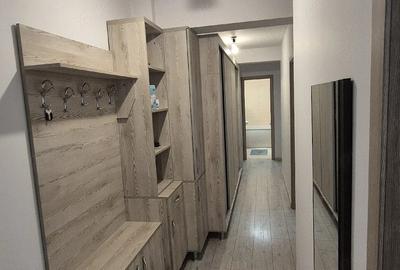 Apartament cu 3 camere decomandat în Central - 3