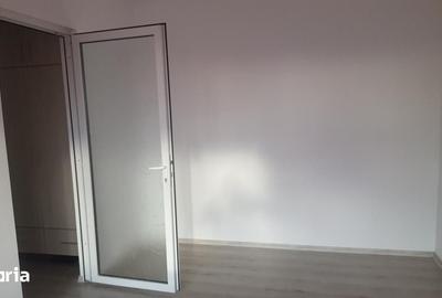 Apartament cu 2 camere în Podu Roș